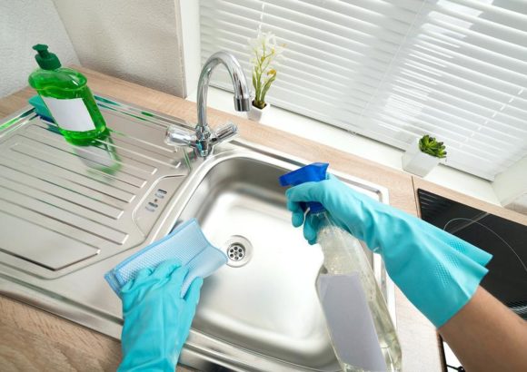 Kitchen Cleaning